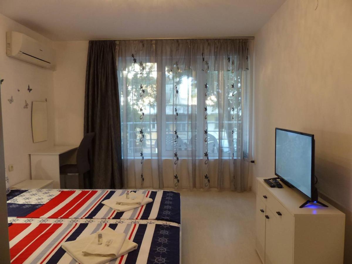 Apartament Holiday Burgas City Eksteriør billede