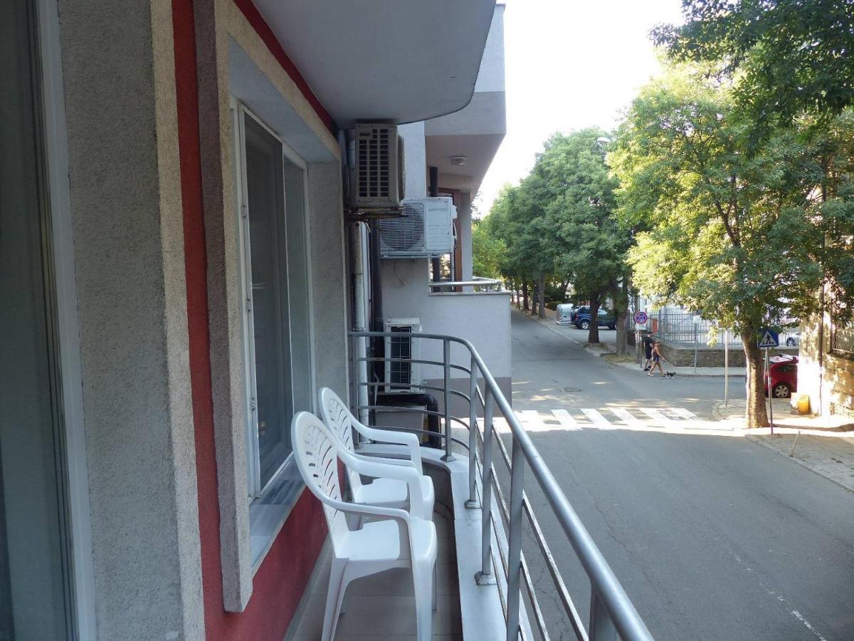 Apartament Holiday Burgas City Eksteriør billede