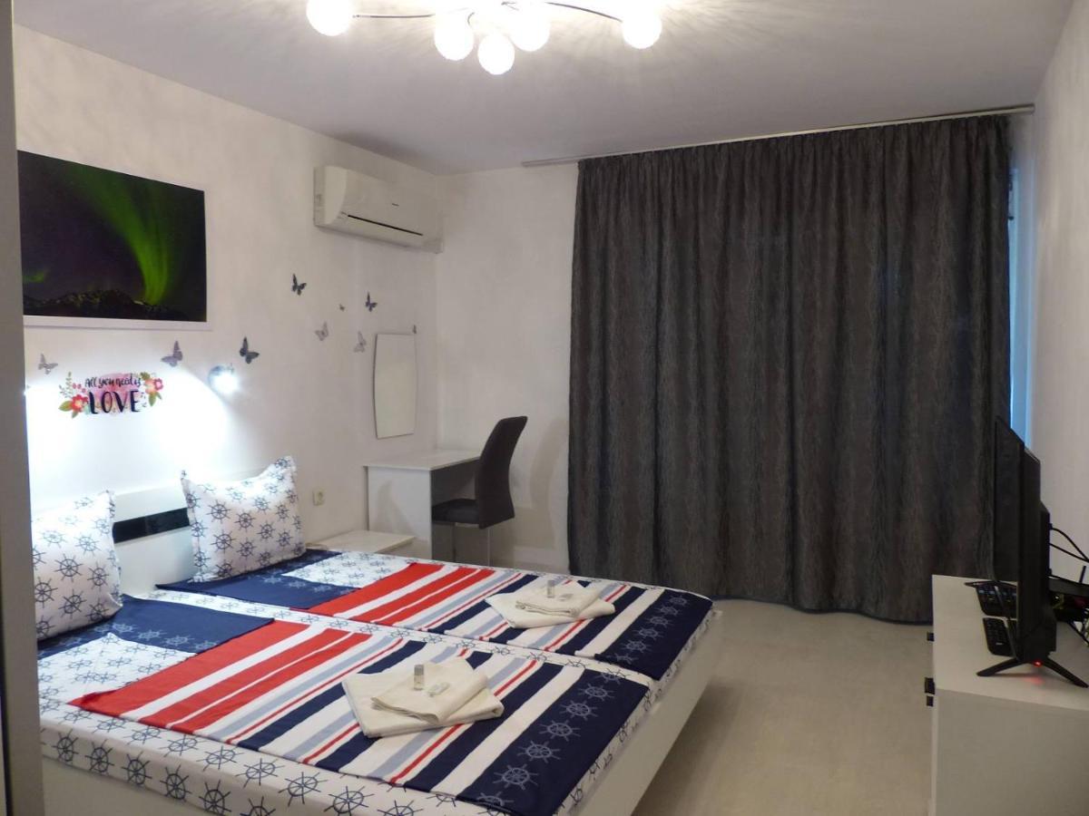 Apartament Holiday Burgas City Eksteriør billede
