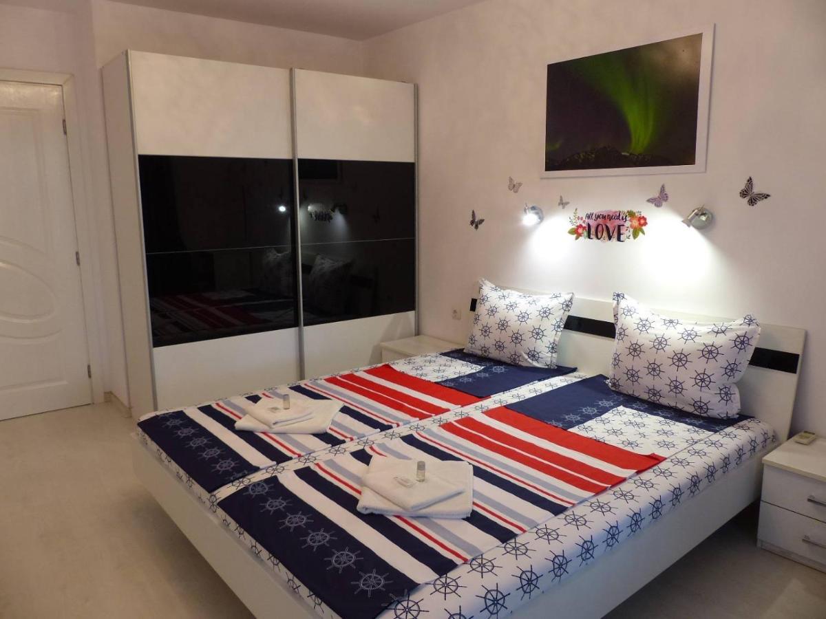 Apartament Holiday Burgas City Eksteriør billede