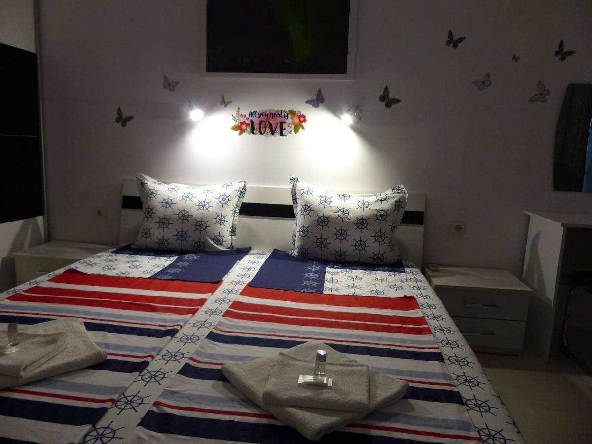 Apartament Holiday Burgas City Eksteriør billede