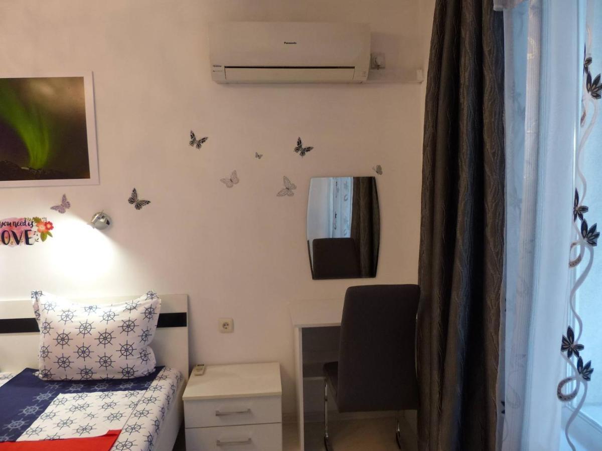 Apartament Holiday Burgas City Eksteriør billede